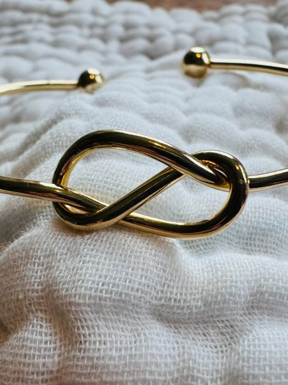 Brand New Bangle Bracelet, infinity 8 design